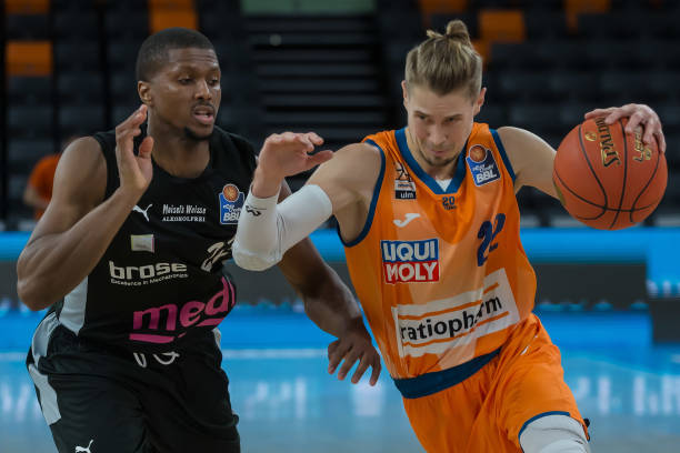 伤病几乎成 伤病几乎成