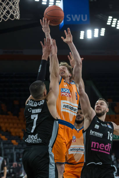 在决赛中 在决赛中