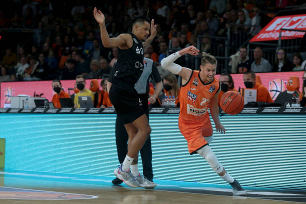 圣坛组合的 圣坛组合的